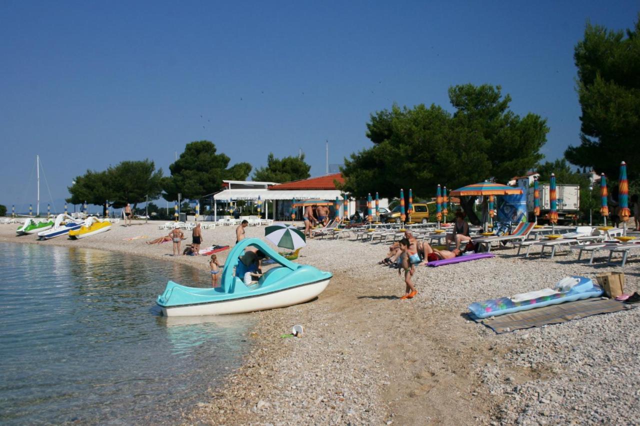 Apartments With A Parking Space Crikvenica - 11307 Bagian luar foto